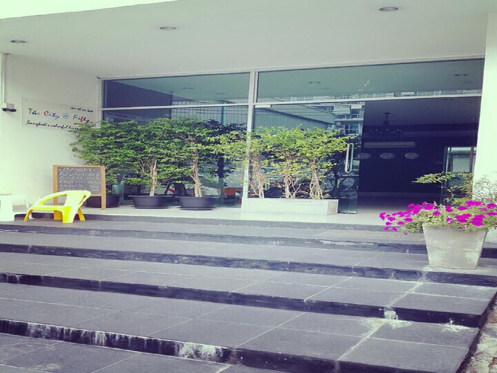 The City At Fifty Bangkok Luaran gambar