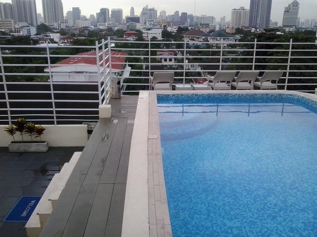The City At Fifty Bangkok Luaran gambar